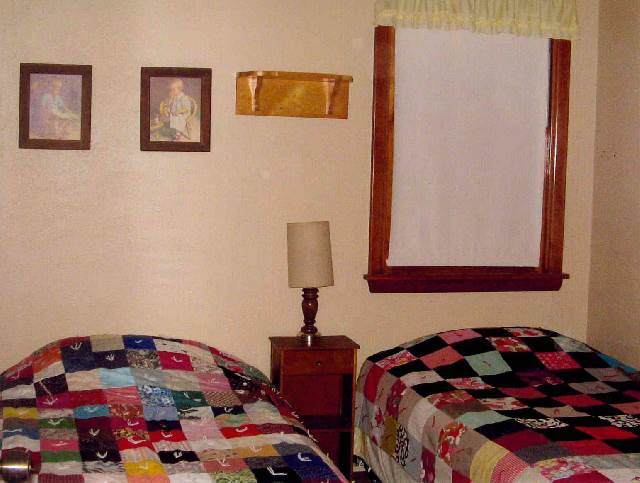 Main Floor Twin bedroom