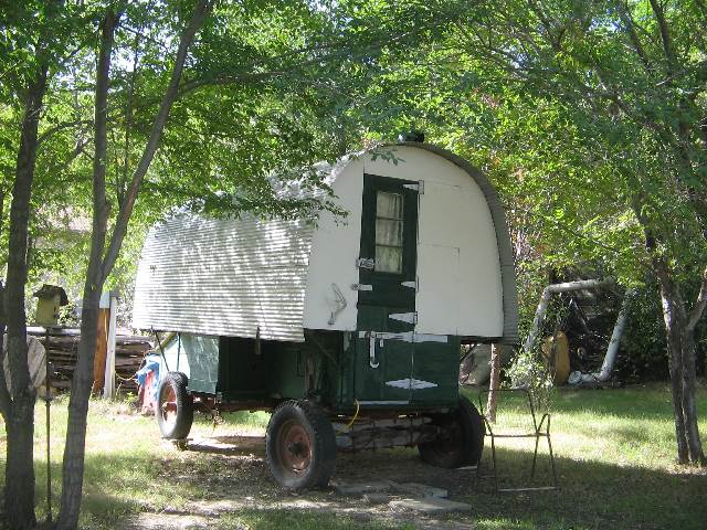 Authentic shepherd's wagon (twin bed)